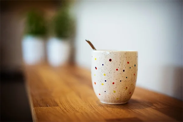 ブラックトマトの美味しい品種10選！栄養と育て方のコツも解説